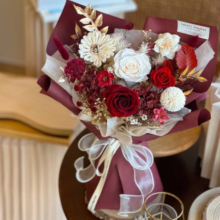 Sheila Preserved Flower Bouquet